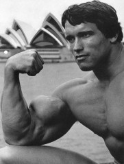 Arnold Schwarzenegger фото